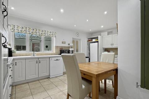 4 bedroom detached house for sale, Broad Road, Braintree, CM7