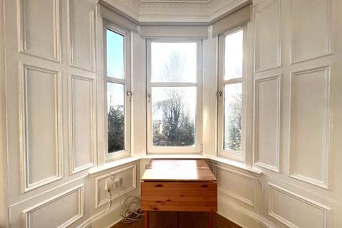 2 bedroom flat to rent, Marionville Road, Meadowbank, Edinburgh, EH7