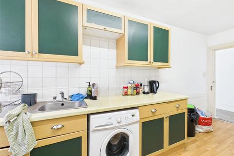 3 bedroom apartment to rent, Flat 3, 122 Kings Road, Brighton, East Sussex, BN1