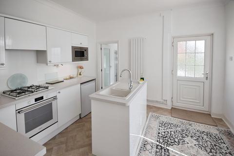 2 bedroom semi-detached house for sale, The Causeway, Burgh Le Marsh PE24