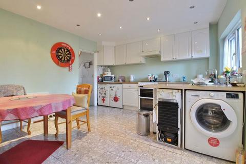 2 bedroom terraced house for sale, Kendall Road, Isleworth, Middlesex, TW7 6RA