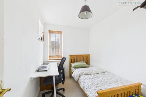 69 Benton Drive, Chester, CH2 2RD