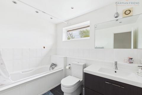 69 Benton Drive, Chester, CH2 2RD