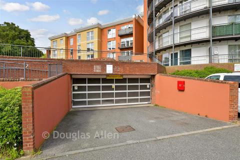 2 bedroom apartment for sale, Monarch Way, Ilford, Essex