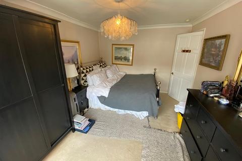 18 Emerald Gardens, Dagenham, RM8 1LH