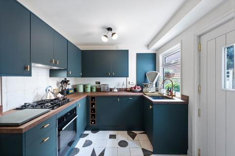 4 bedroom semi-detached house for sale, Rosebery Avenue, West Bridgford, Nottingham, Nottinghamshire, NG2 5FQ
