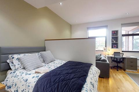 Studio to rent, Apt 6, Q Two Residence, 25 Queen Street LS1