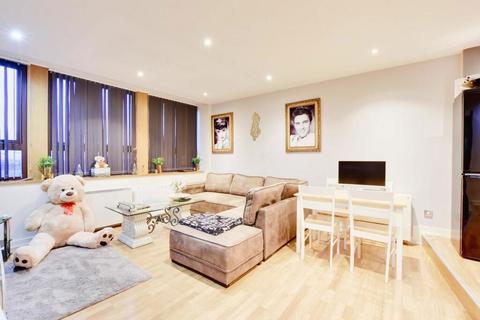 2 bedroom apartment for sale, Metropolitan Apartments, 20 Lee Circle, Leicester, Leicestershire, LE1 3RF