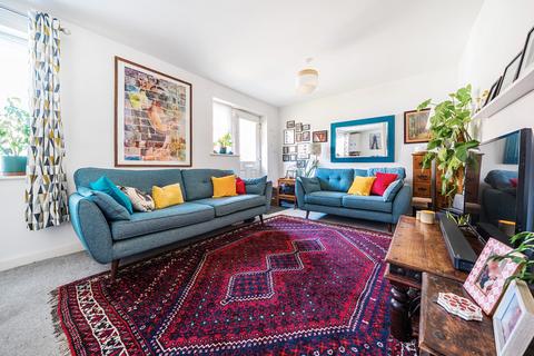 2 bedroom flat for sale, Escelie Way, Selly Oak, Birmingham, B29