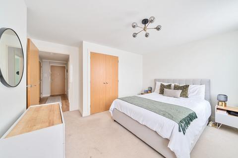 3, Hartwell House Gibbs Couch, Watford, WD19 5EQ