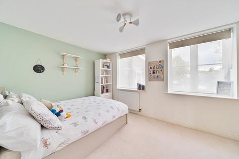 3, Hartwell House Gibbs Couch, Watford, WD19 5EQ