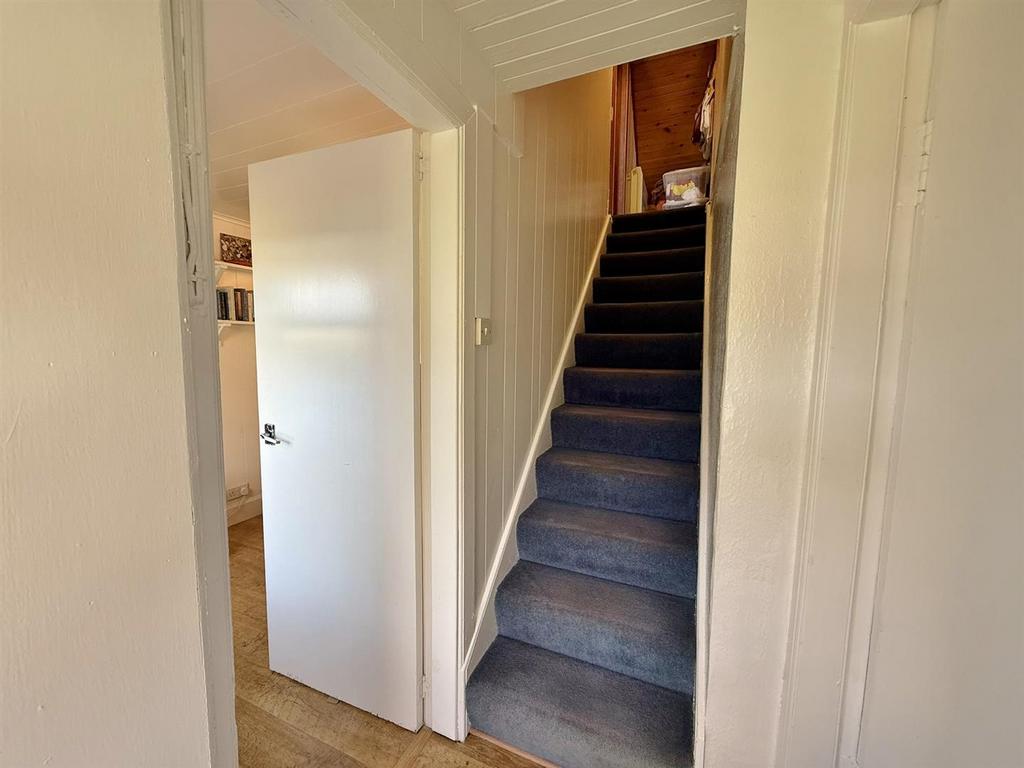 Hallway stairs up