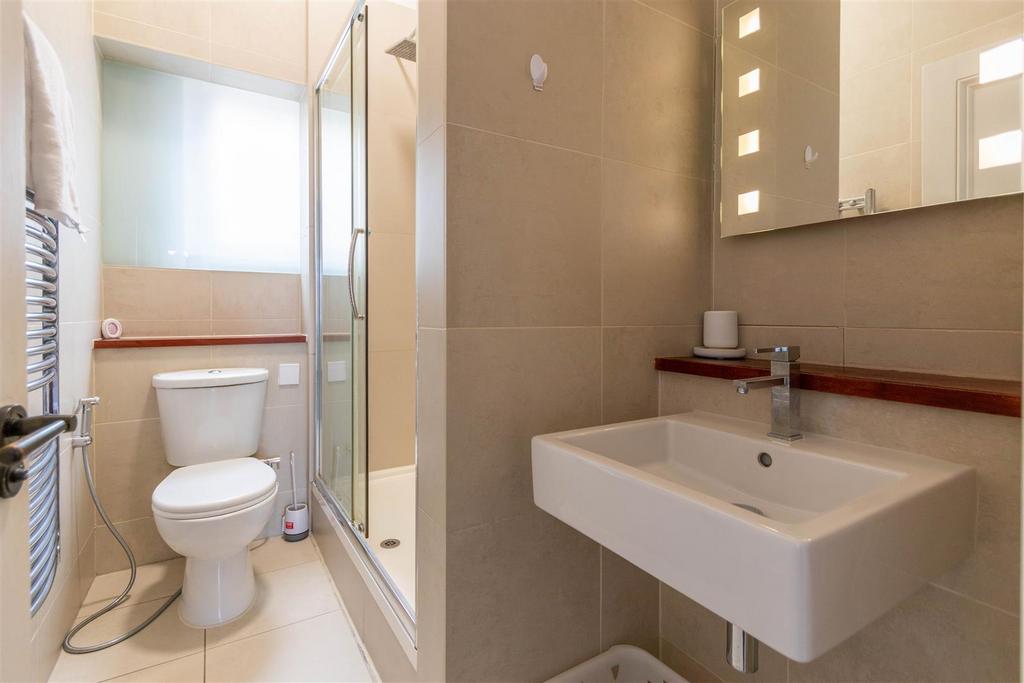 En-suite.jpg