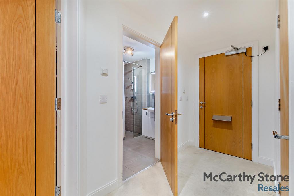 8630469-interior18-800.jpg
