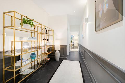 3 bedroom flat for sale, Redcliffe Square, Chelsea, London