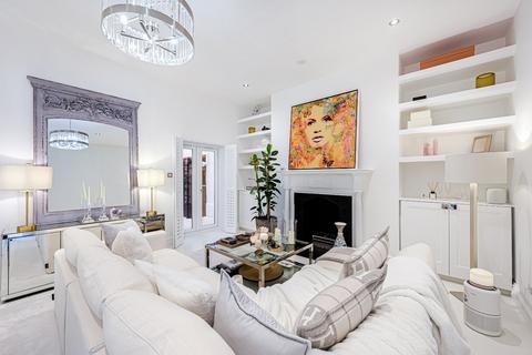 3 bedroom flat for sale, Redcliffe Square, Chelsea, London
