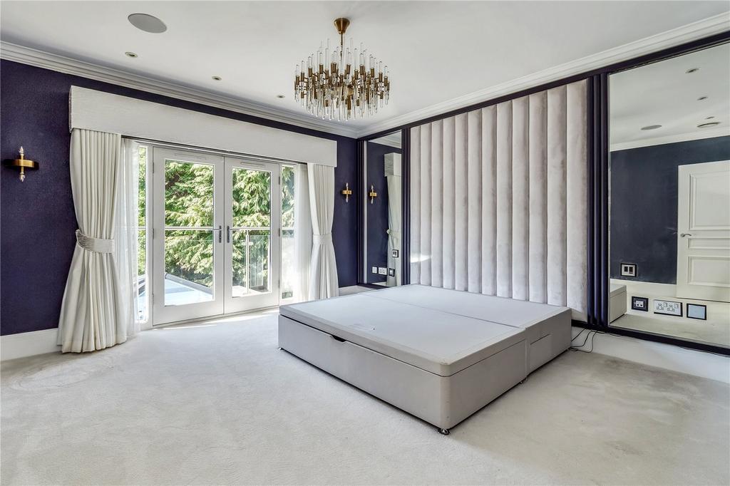 Principal Bedroom