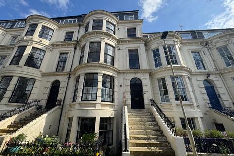 Crown Terrace, Scarborough
