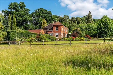 Clifton Cottage Cliftons Lane, Reigate, RH2 9RA