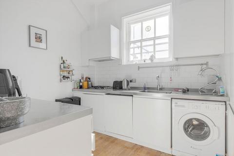 2 bedroom flat for sale, Institute Place, London E8