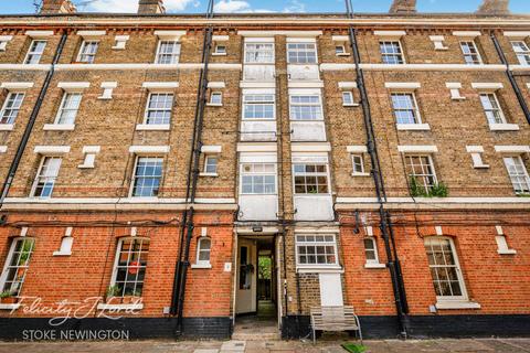 1 bedroom flat for sale, Gibson Gardens, London
