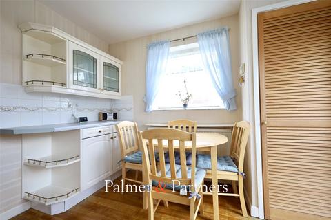 112 Chilburn Road, Clacton-on-sea, CO15 4PE