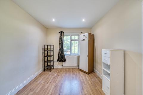 21 Central Avenue, Hayes, UB3 2BN