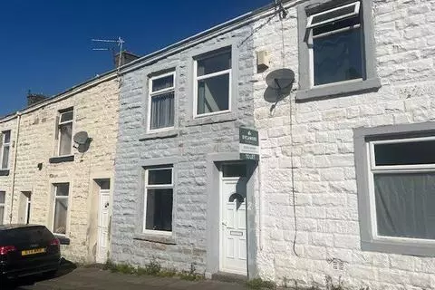 3 bedroom terraced house to rent,