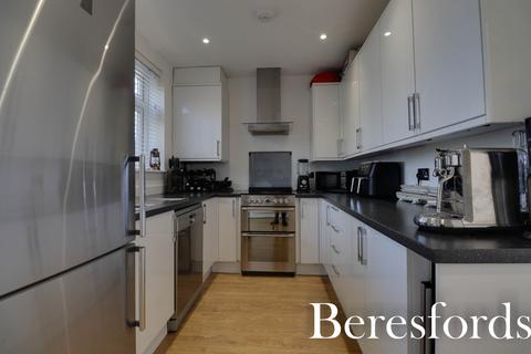 3 bedroom terraced house for sale, Coram Green, Hutton, CM13