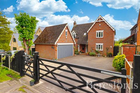 68 Colchester Road, Great Totham, Maldon, CM9 8DG