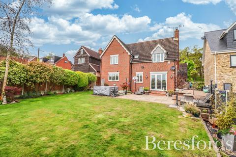 68 Colchester Road, Great Totham, Maldon, CM9 8DG