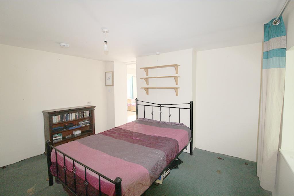 Bedroom 3.jpg