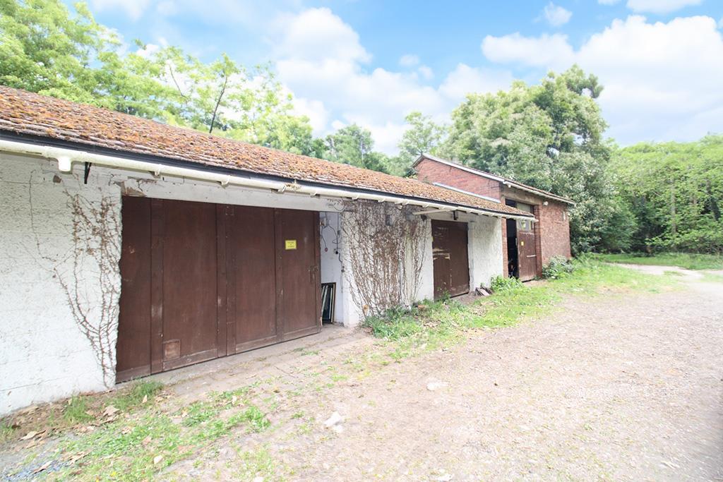 Garage.jpg