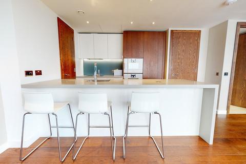 3 bedroom flat to rent, Cremer Street