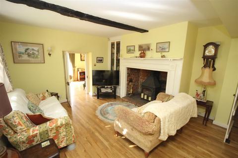3 bedroom cottage for sale, Salisbury SP4