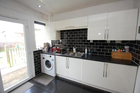 62 Alness Crescent, Glasgow, G52 1PH