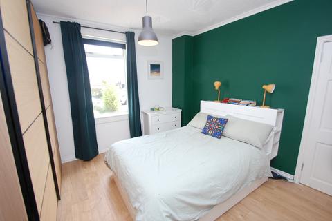 62 Alness Crescent, Glasgow, G52 1PH