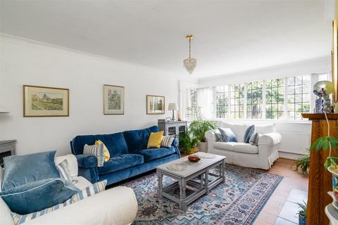 4 bedroom detached house for sale, Widney Manor Road, Solihull
