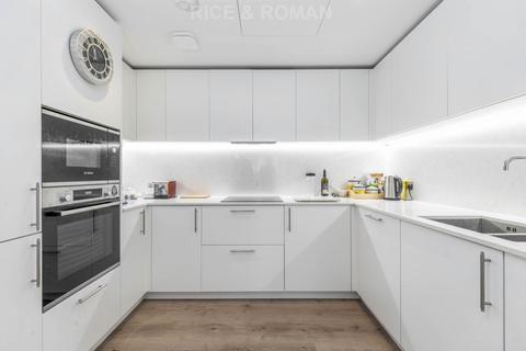 2 bedroom retirement property for sale, Lower Teddington Road, Kingston Upon Thames KT1