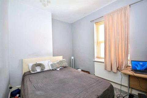 2 bedroom terraced house for sale, Scott Street, Pudsey, West Yorkshire