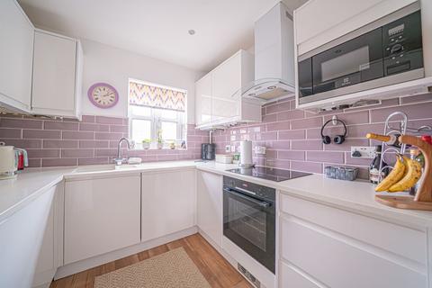 3 bedroom flat for sale, Old Hall Gardens, Shirley, B90