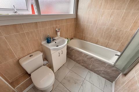 10 Barrington Close, Walsall, WS5 4HS