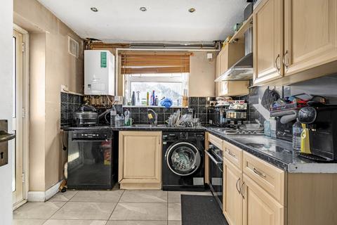 undefined, Hermitage Woods Crescent, Woking, Surrey, GU21