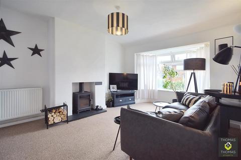 2 bedroom semi-detached bungalow for sale, Oxstalls Drive, Longlevens