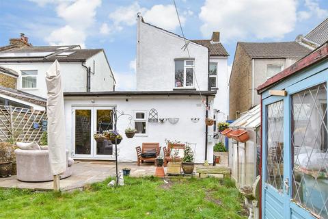 10 Raglan Road, Belvedere, DA17 5EU
