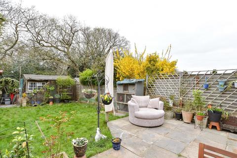 10 Raglan Road, Belvedere, DA17 5EU