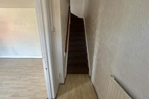 38 Cae Glas, Llanelli, SA14 8AR