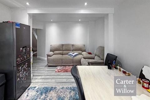 4 bedroom terraced house for sale, Burnham Road, Dagenham, Essex