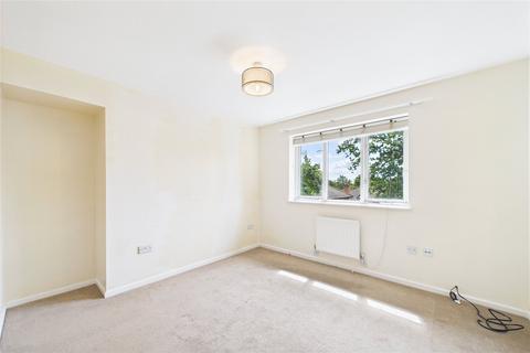 4 bedroom detached house for sale, Westwates Close, Bracknell, Berkshire, RG12