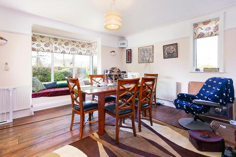 5 bedroom detached house for sale, 68 Selby Road, Holme-on-spalding-Moor, York, YO43 4EU